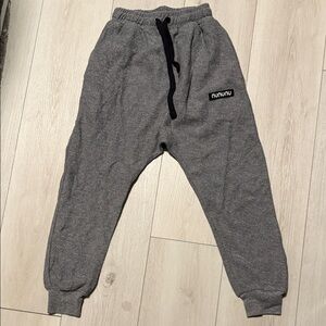 Nununu Charcoal Jogger Sweatpants Size 8-9 Boys
